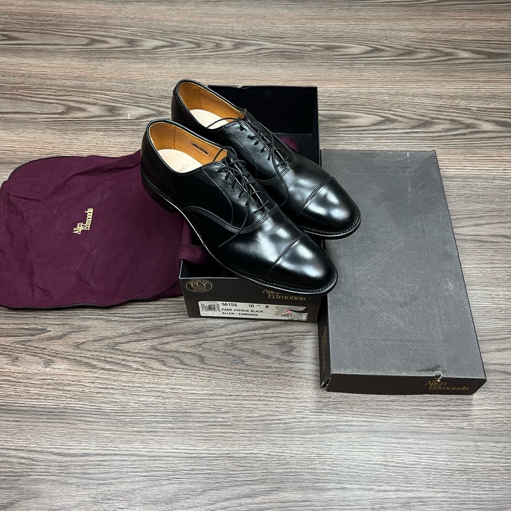 Vibe Men's Black Leather Dress Shoes